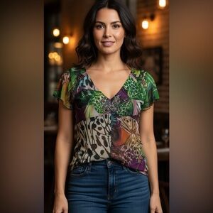 Alberto Makali Black and Purple Fitted Graphic Blouse